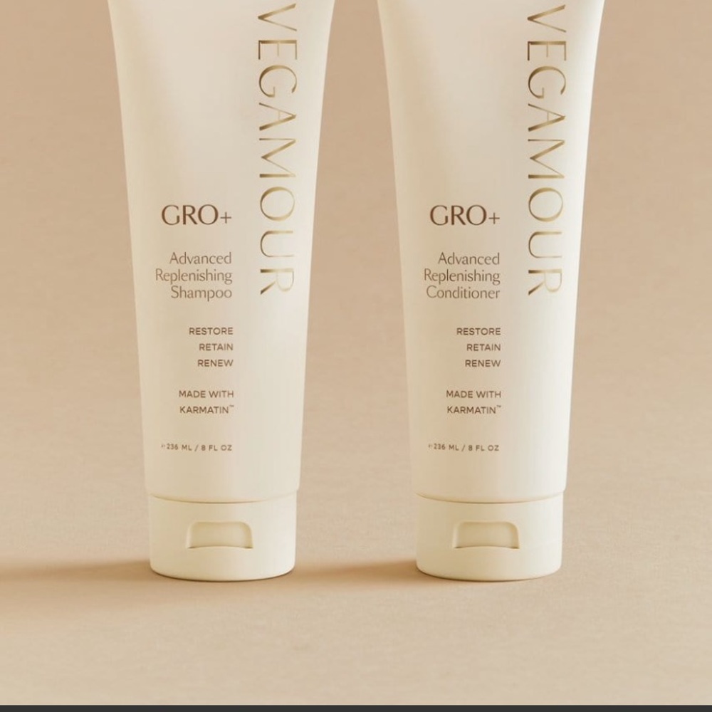 Vegamour Grow+ Shampoo and Conditioner that promotes new hair growth.